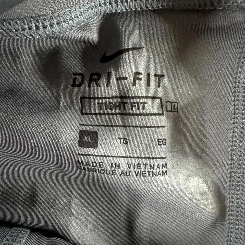 Nike‎ Leggings Girls XL Grey Pink New Dri-FIT Colorblock Tight Fit Activewear